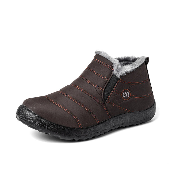 Insulated and padded winter boots for women Lune London