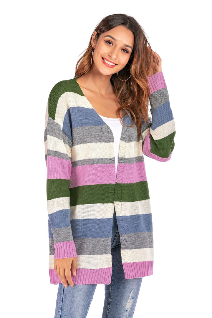 Cardigan tricoté décontracté pour femmes avec des rayures modernes Chic & Stil