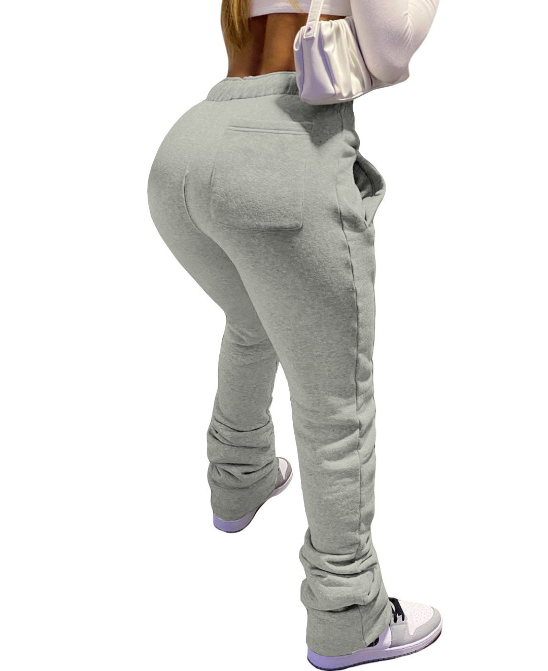 Casual women's sports pants with elastic waistband and practical side pockets Lune London