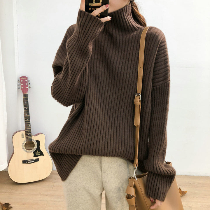 Chunky knit pullover for women with high collar and fine ribbed structure Lune London