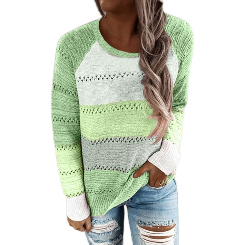 Sweater en tricot pour femmes avec des rayures modernes et de jolis motifs en dentelle Chic & Stil