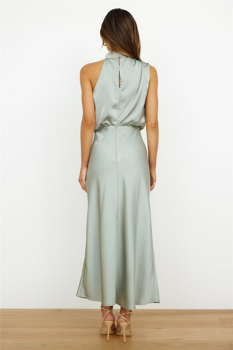 Lune London | Elegant midi dress with asymmetric round neckline