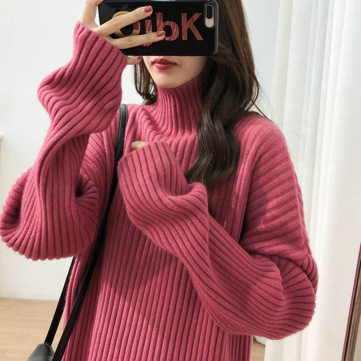 Chunky knit pullover for women with high collar and fine ribbed structure Lune London
