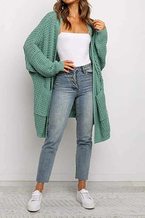 Thick knitted jacket for women with deep pockets and casual fit Lune London
