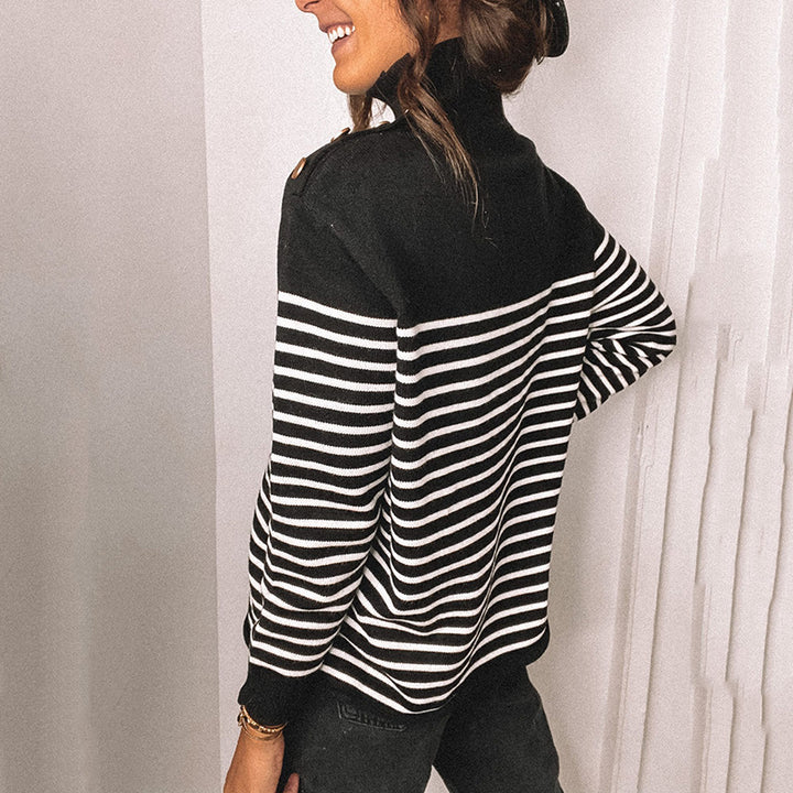 Oversized knit sweater for women with turtleneck and button details Lune London