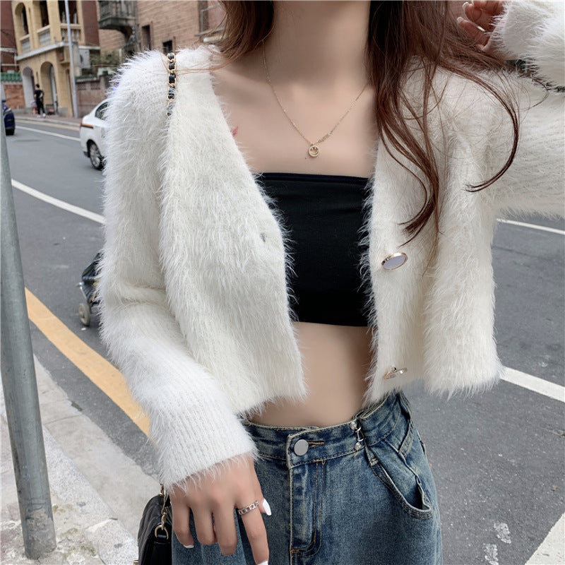 Gilet Cozy pour femmes avec décolleté en V et détails de boutons Chic & Stil