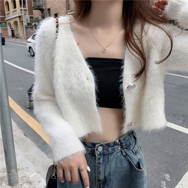 Gilet Cozy pour femmes avec décolleté en V et détails de boutons Chic & Stil