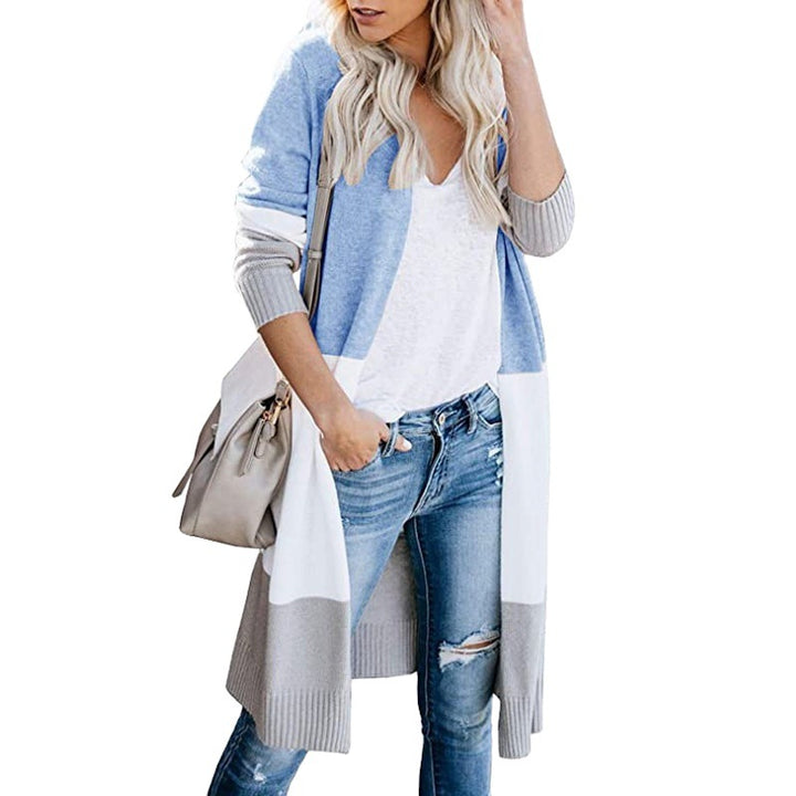 Women long knitted cardigan with a modern color and a comfortable cut Lune London