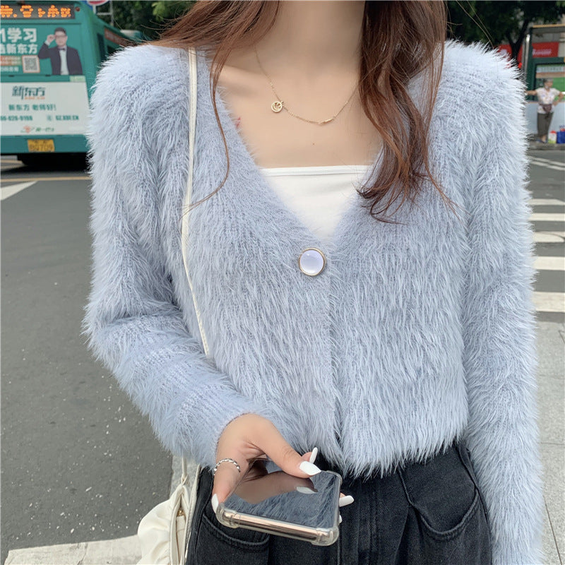 Gilet Cozy pour femmes avec décolleté en V et détails de boutons Chic & Stil