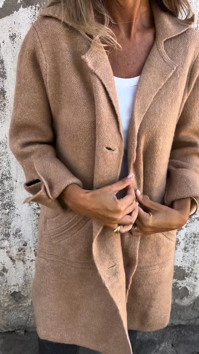 Chic Und Stil | Elegant and Versatile Winter Coat