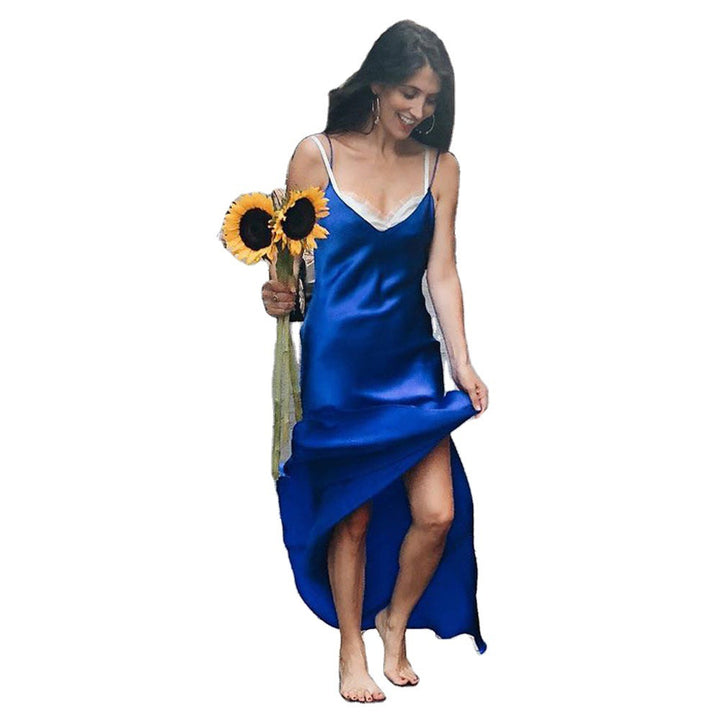 Elegant maxi dress for women with thin spaghetti straps and a fluid cut Lune London