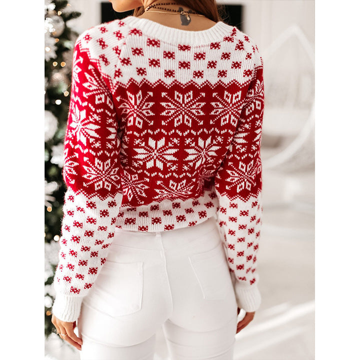 Christmas knitted sweater for ladies with a festive snowflake design and a soft material Lune London