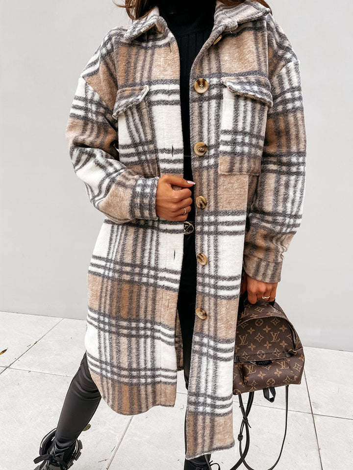 Plaid coat for women in soft material and with practical pockets Lune London