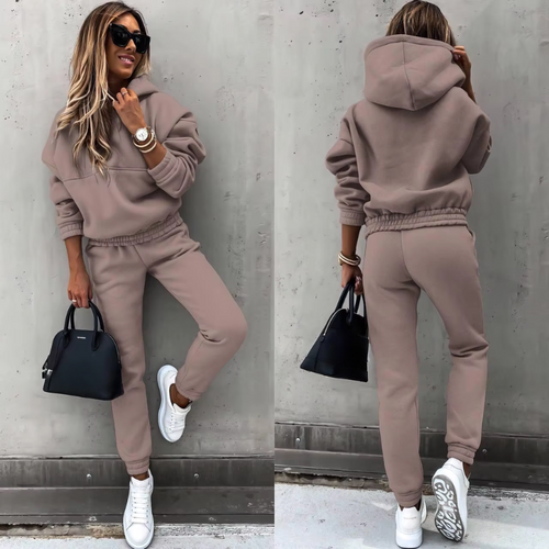 Amarae | Tracksuit Women