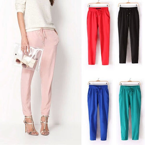 Light leisure pants for women with elastic waist and zipped pockets on the sides Amarae