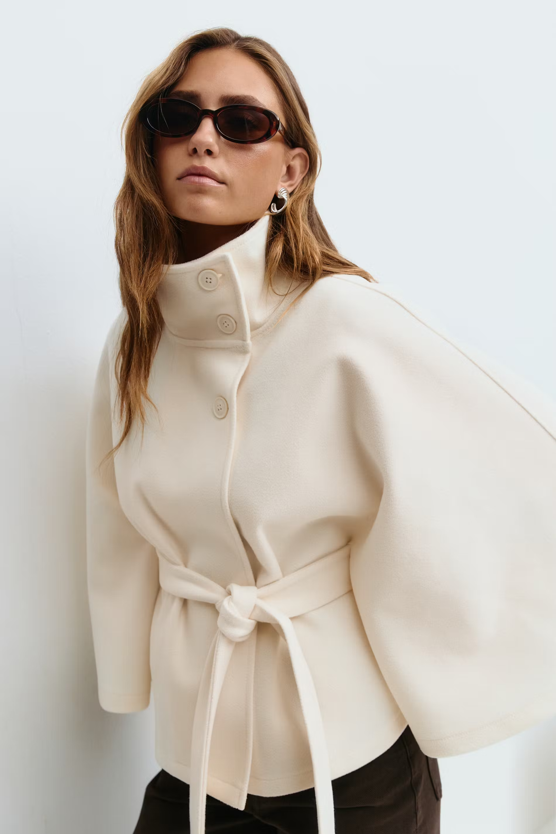 Amarae | Elegant Women's Jacket with Belt