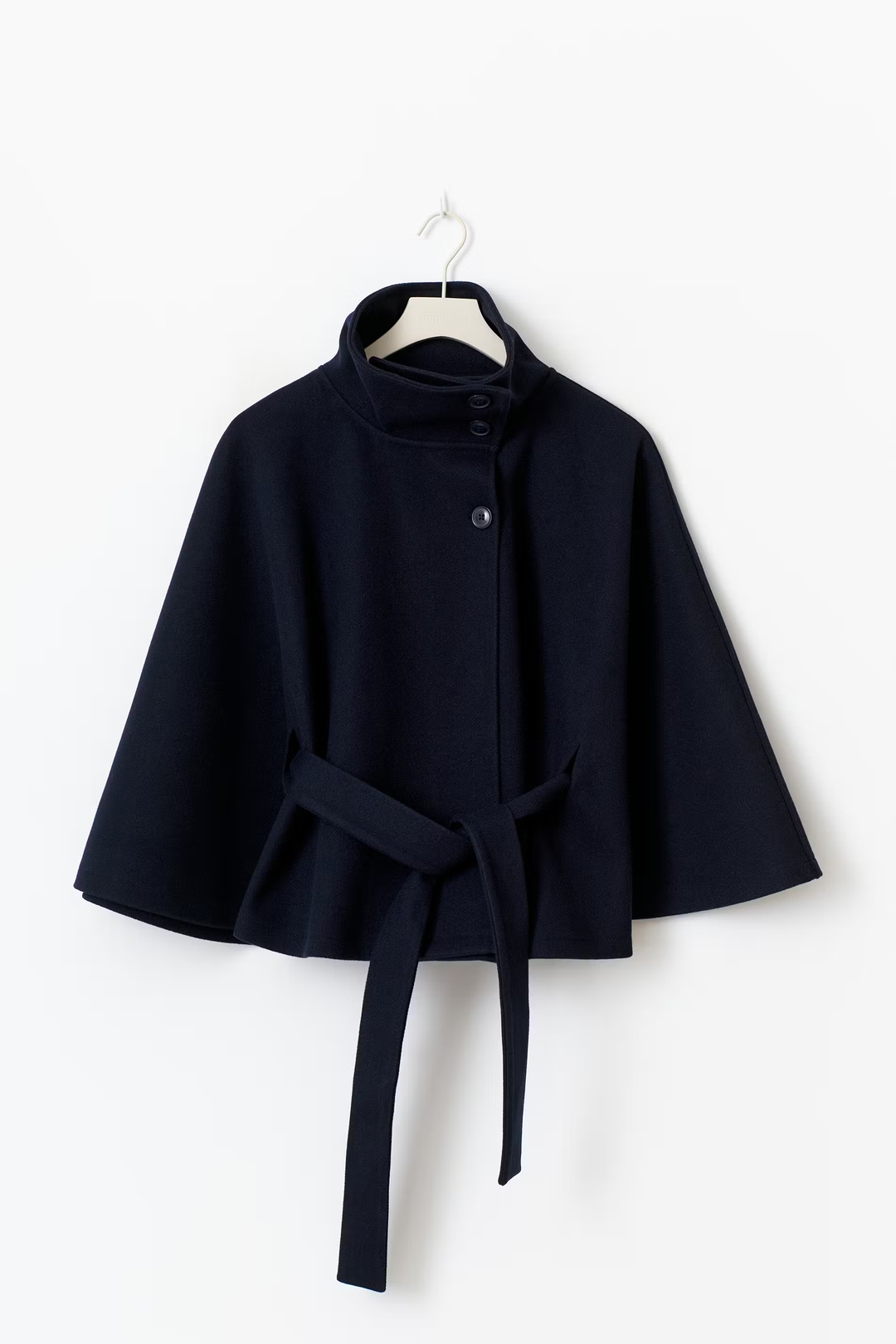Amarae | Elegant Women's Jacket with Belt