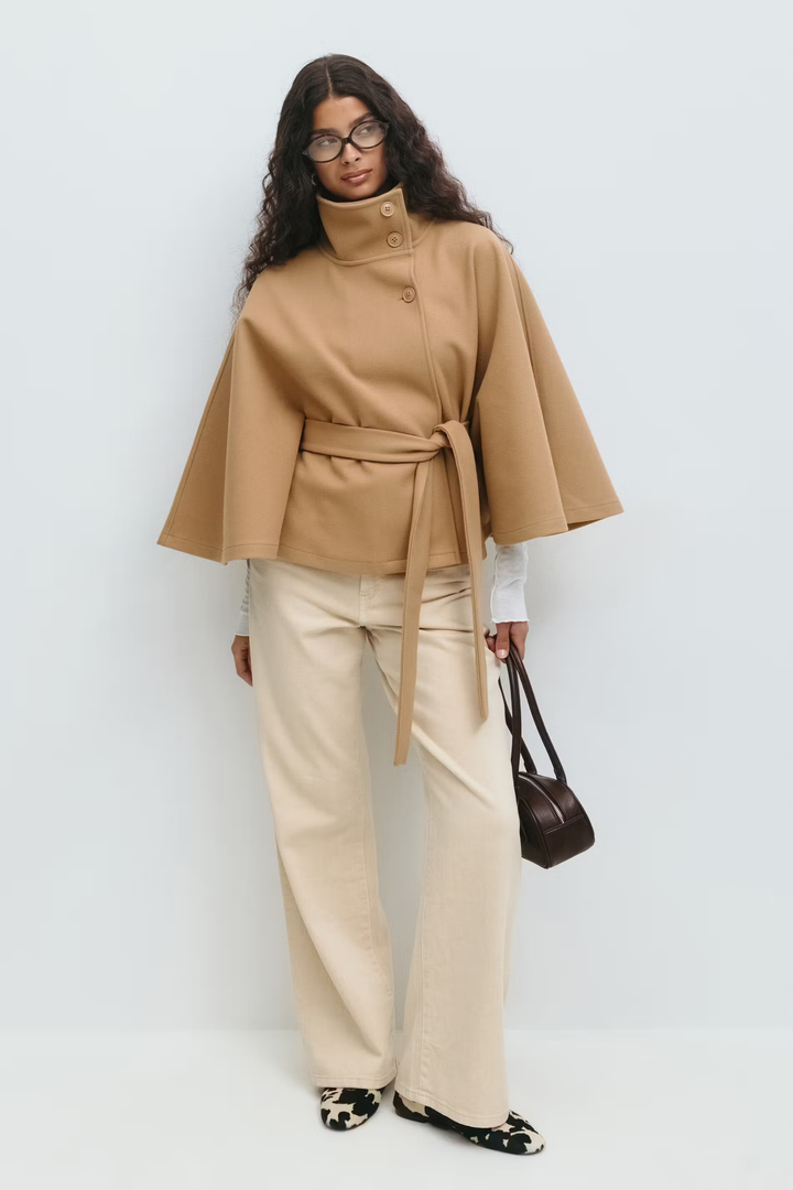 Amarae | Elegant Women's Jacket with Belt