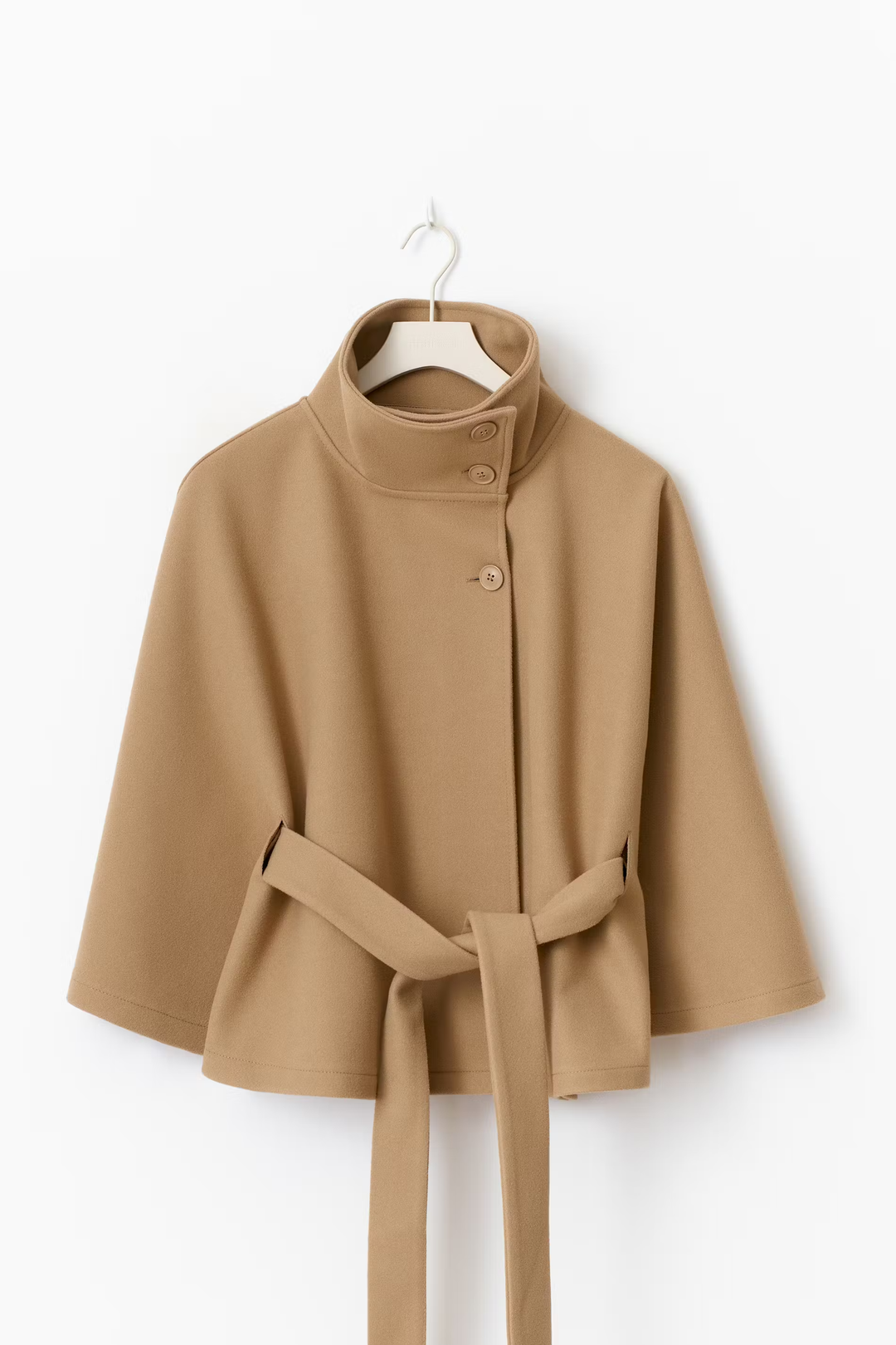 Amarae | Elegant Women's Jacket with Belt