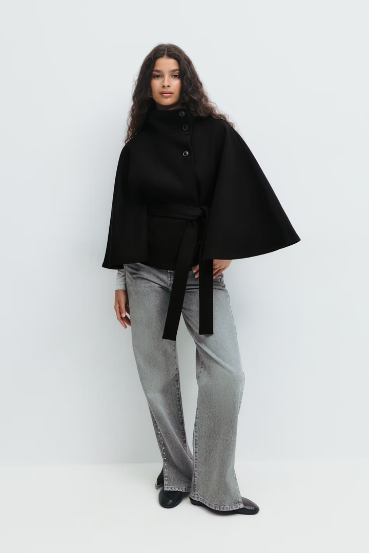Amarae | Elegant Women's Jacket with Belt