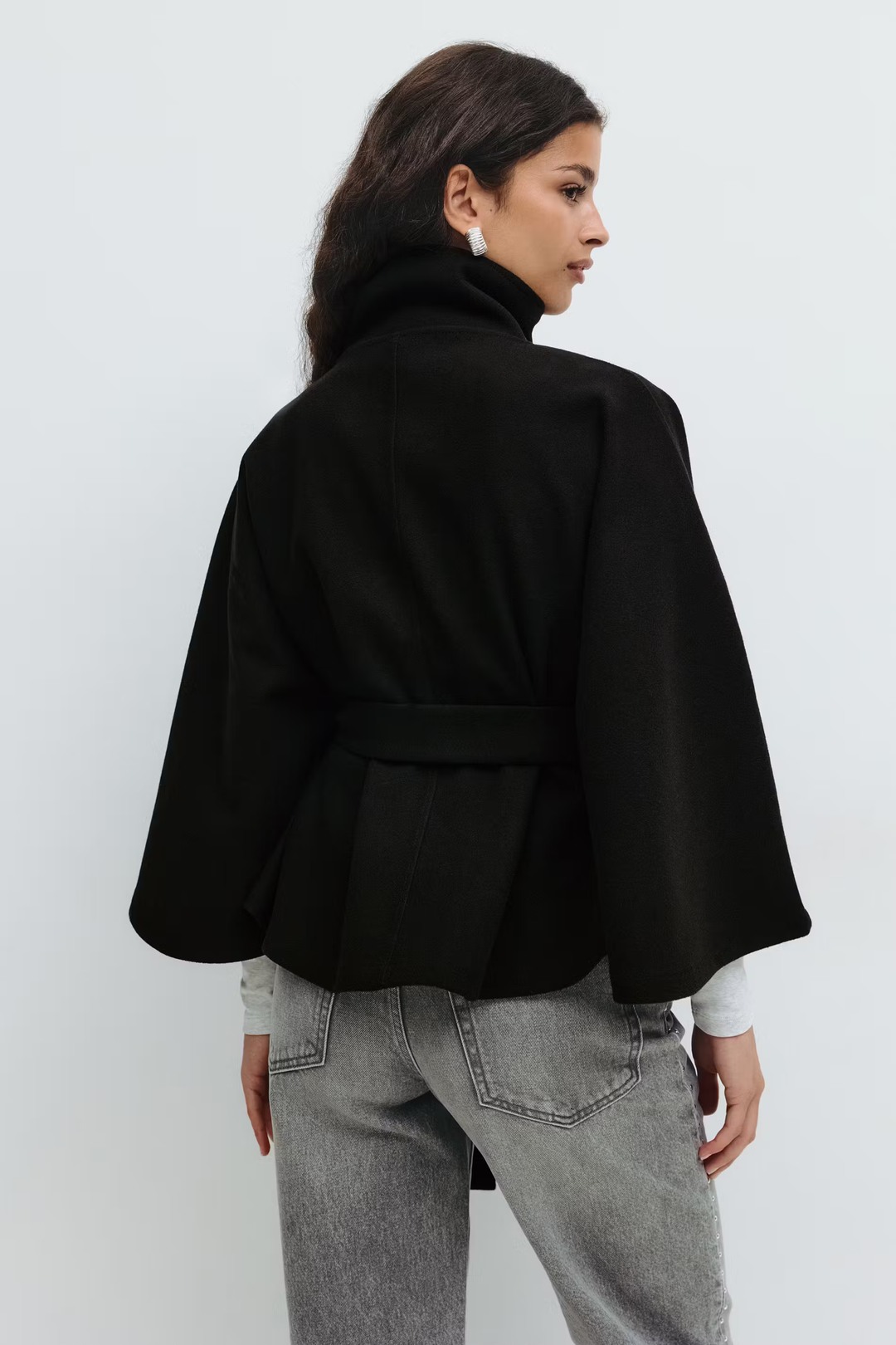 Amarae | Elegant Women's Jacket with Belt