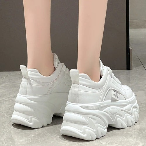Amarae | Comfortable and Chunky Platform Sneakers