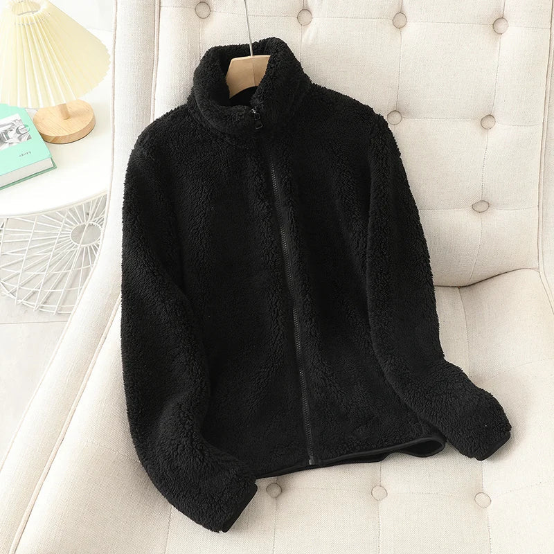 Amarae | Light and comfortable: a jacket for women for everyday use