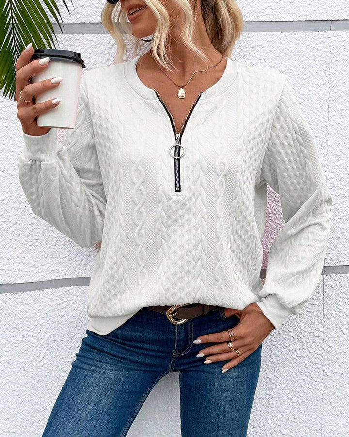 Chic Und Stil | Casual Solid Color Sweatshirt with Long Sleeves and Zipper