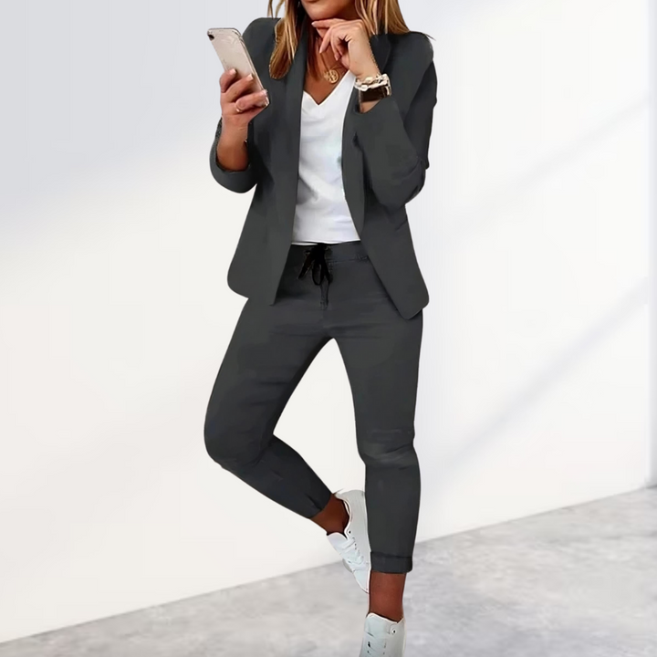 Lune London | Stylish Blazer & Trousers Set