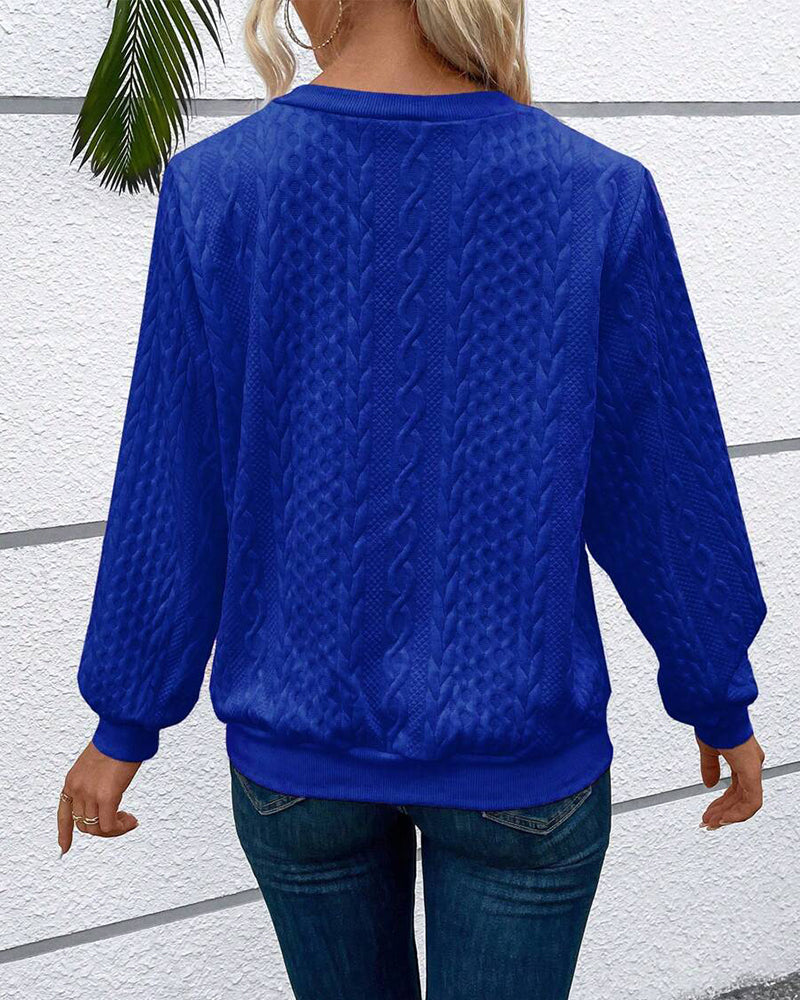Chic Und Stil | Casual Solid Color Sweatshirt with Long Sleeves and Zipper