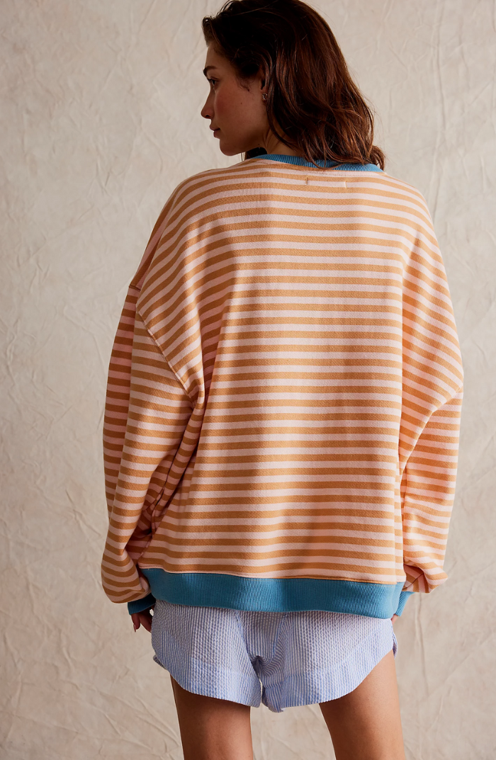 Lune London | Casual Striped Sweatshirt with Contrasting Accents for Women