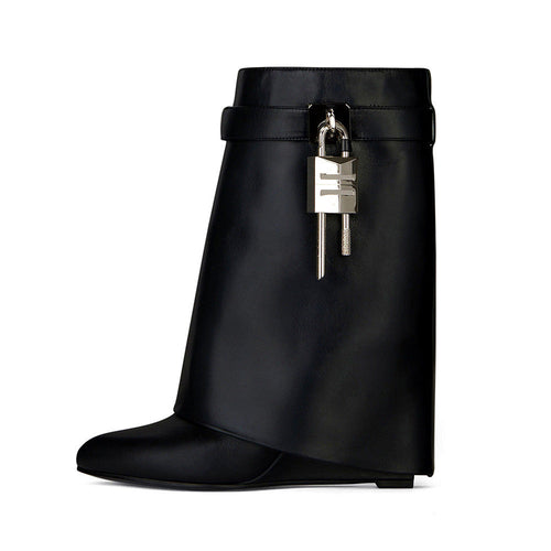 Amarae | Women's Fashion Slanted Heel Round Toe Leather Upper High Heel Zip Short Boots