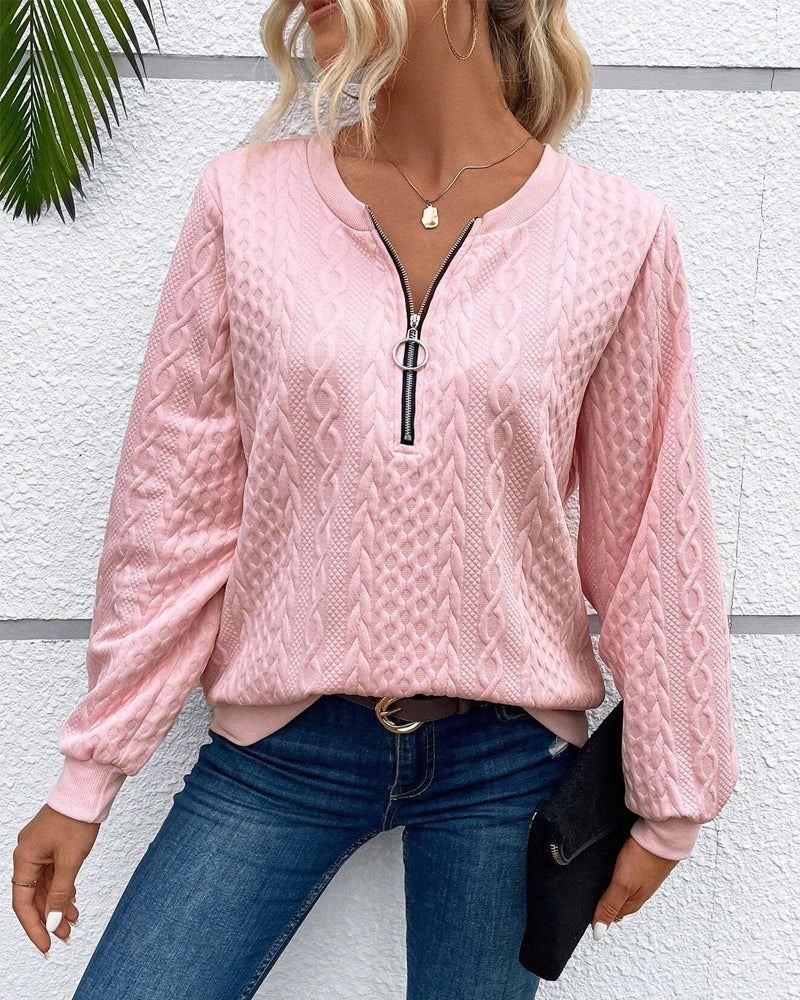 Chic Und Stil | Casual Solid Color Sweatshirt with Long Sleeves and Zipper