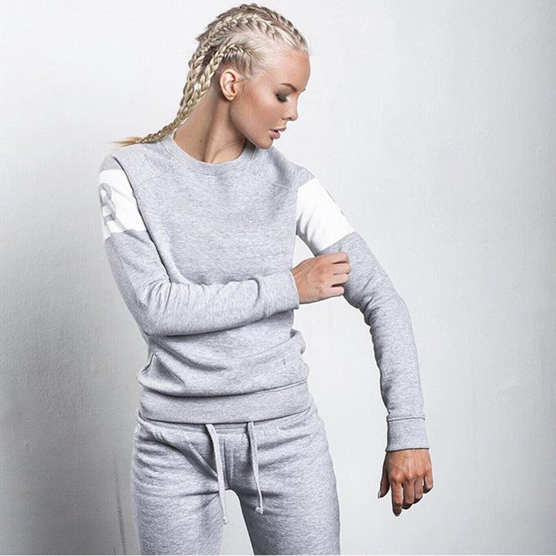 Sweat sportif pour femmes avec lettres modernes et coupe décontractée Chic & Stil