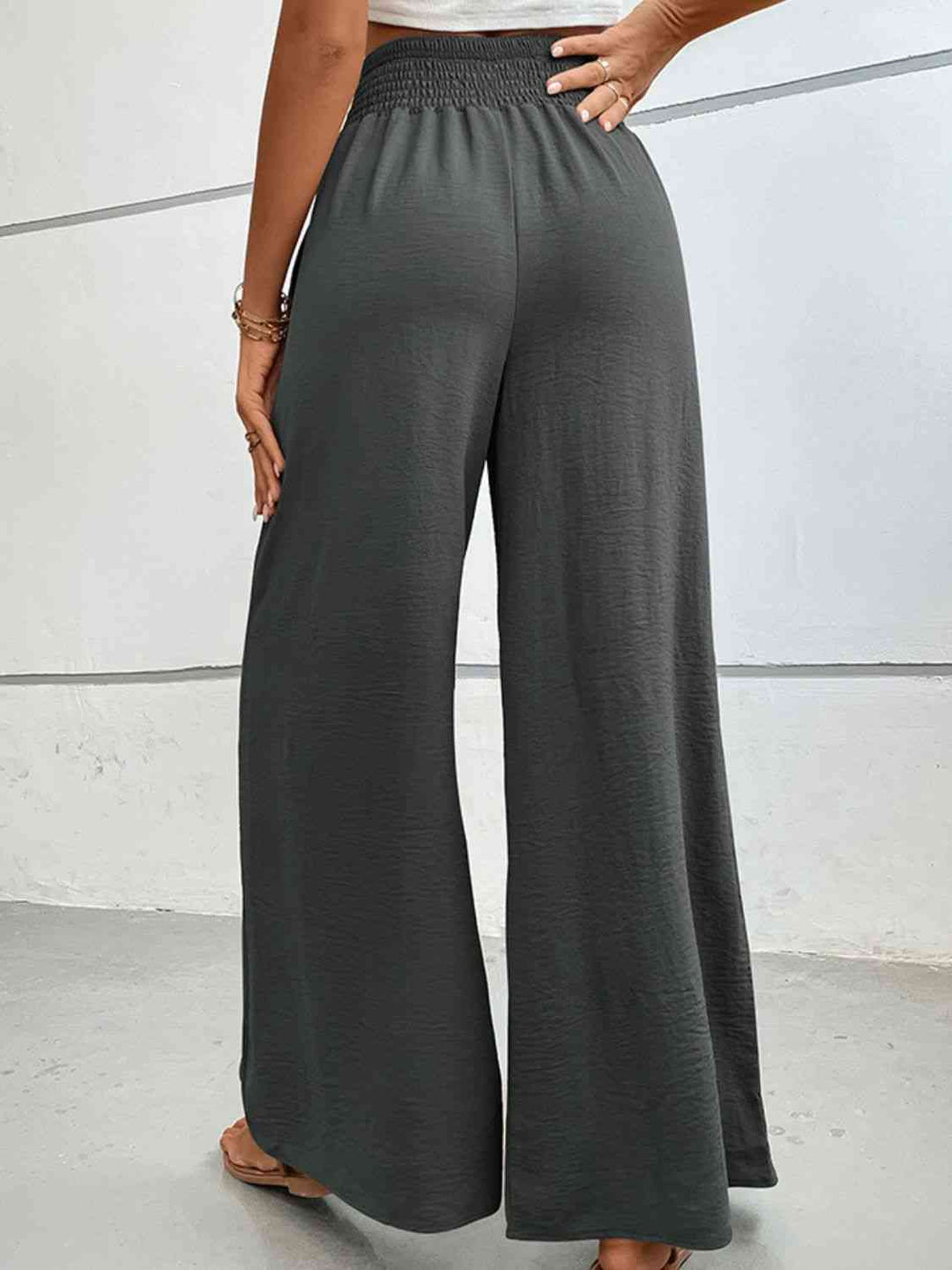 Lune London | Wide leg pants with a relaxed fit