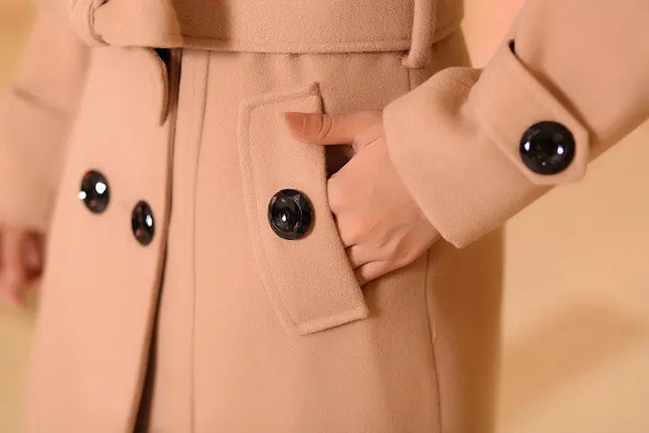 Lune London | Luxurious Fur Coat for The Discerning Lady