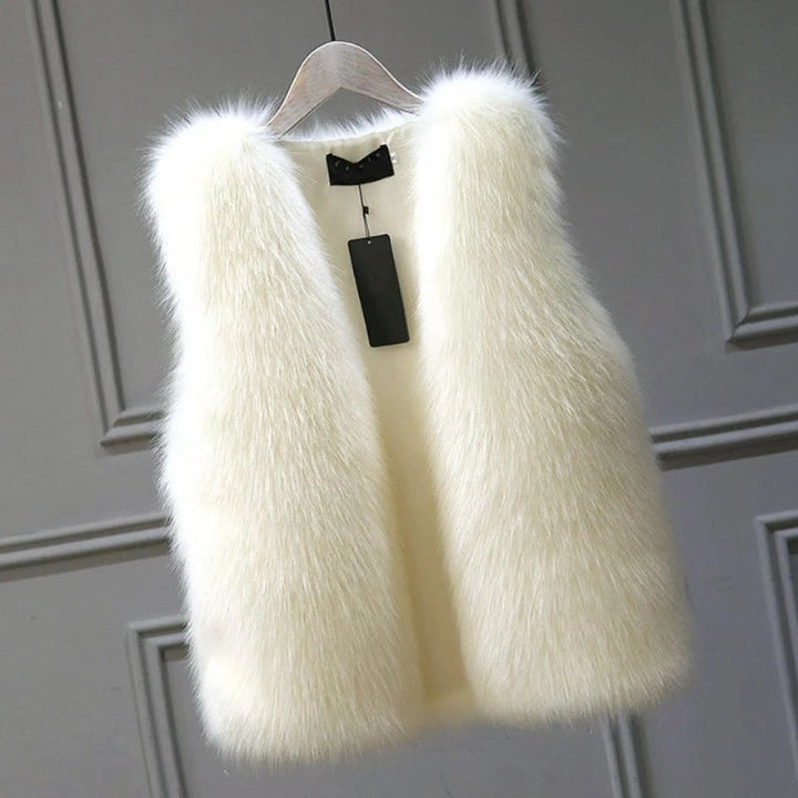 Amarae | for Ladies Luxury and Warmth for The Cold Seasons