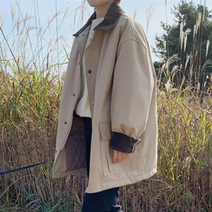 Amarae | Women's vintage-style jacket with a turn-down collar and large pockets