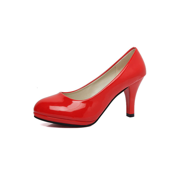 Women's Elegant Pumps with Curved Heel and Comfortable Footbed Lune London
