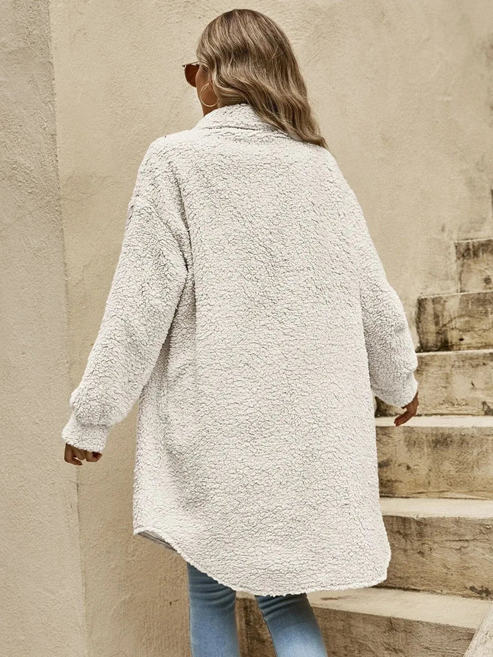 Chic und Stil | Comfortable teddy jacket with button placket & chest pockets