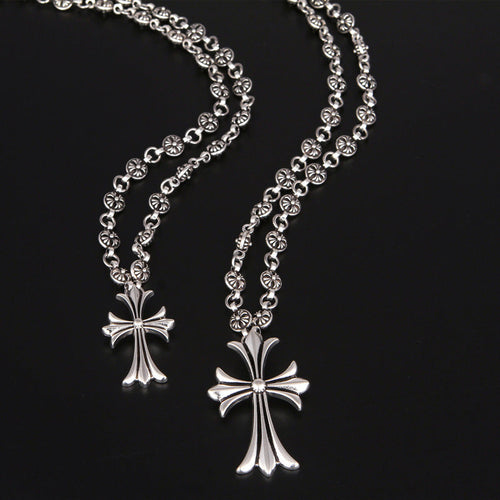 Amarae | Gothic Cross Pendant Necklace