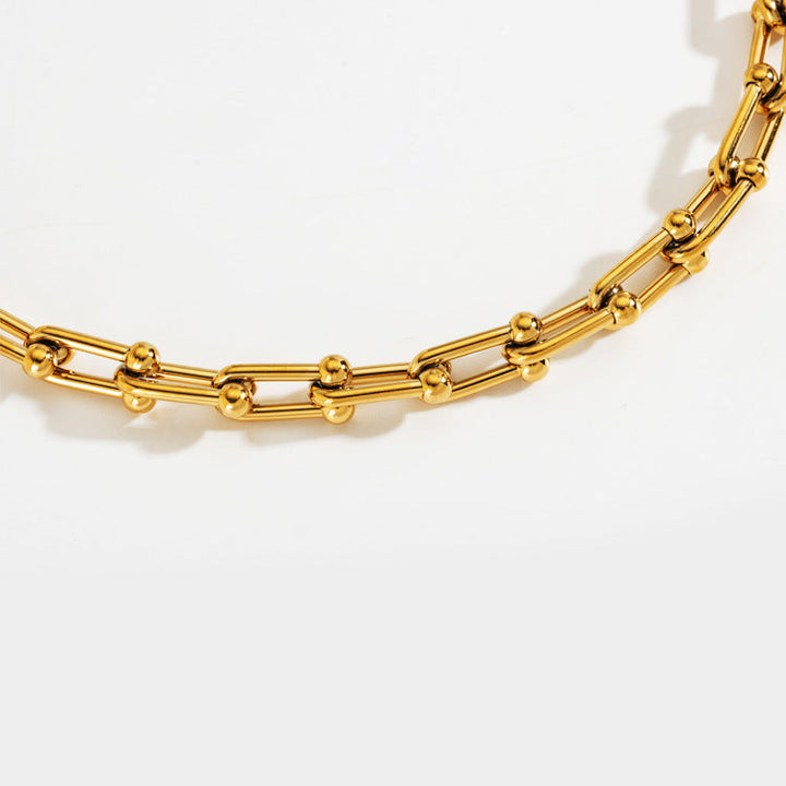 Lune London | Necklace U Shaped Lock Thick Chain
