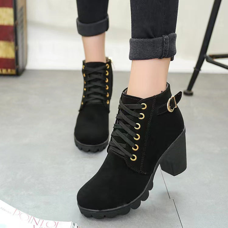 Lune London | Block heel ankle boots - Warm lined - Non-slip sole - Gold details