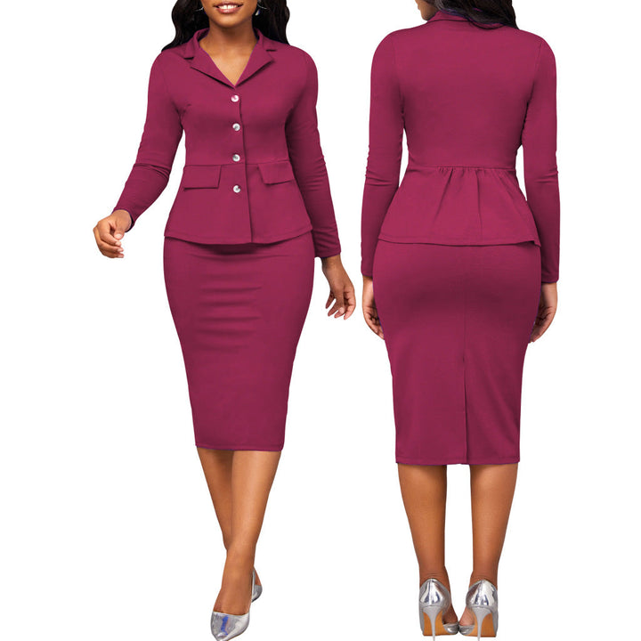Amarae - Two-piece women's suit with white collar and long sleeves
