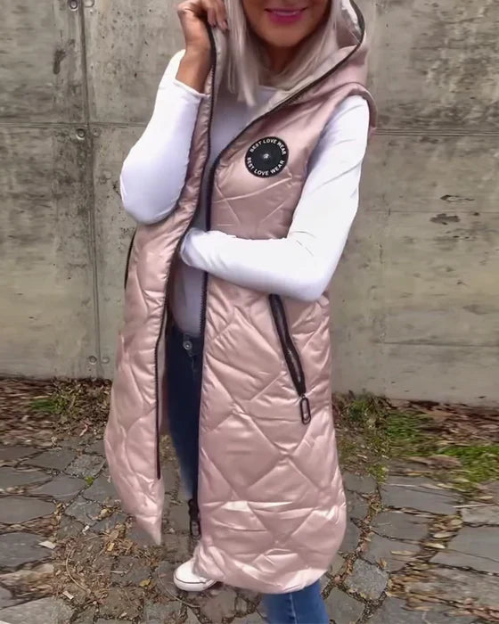 Amarae | Casual sleeveless quilted jacket with hood and zipper