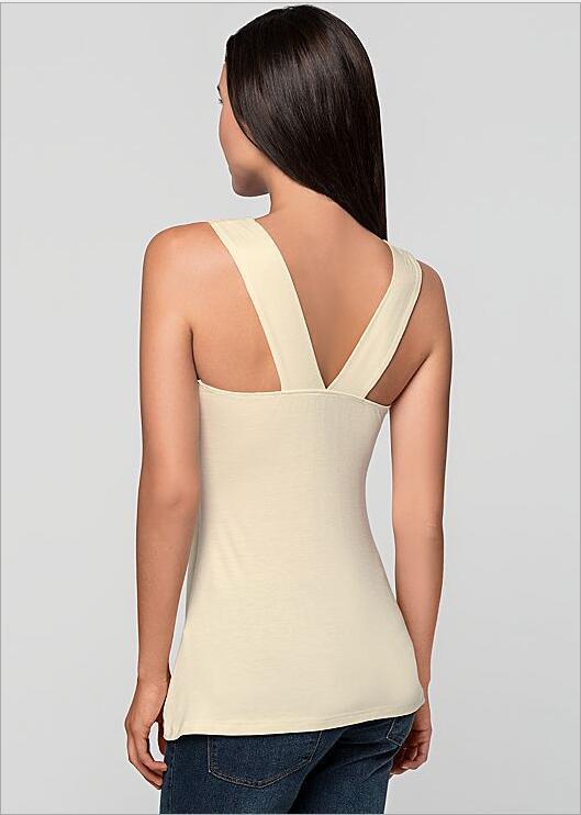 Haut tendance pour femmes avec un design en crochet complexe Chic & Stil
