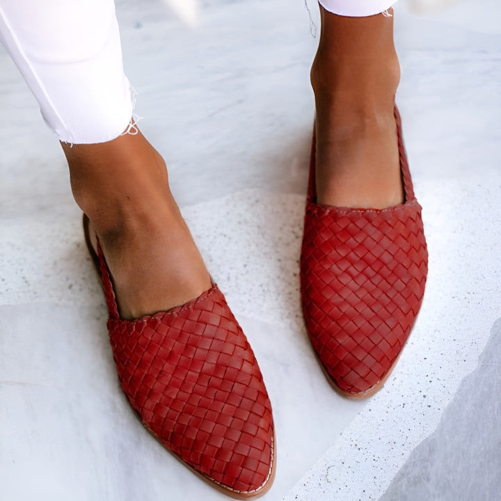 Chic und Stil | Elegant Orthopedic Braided Sandals