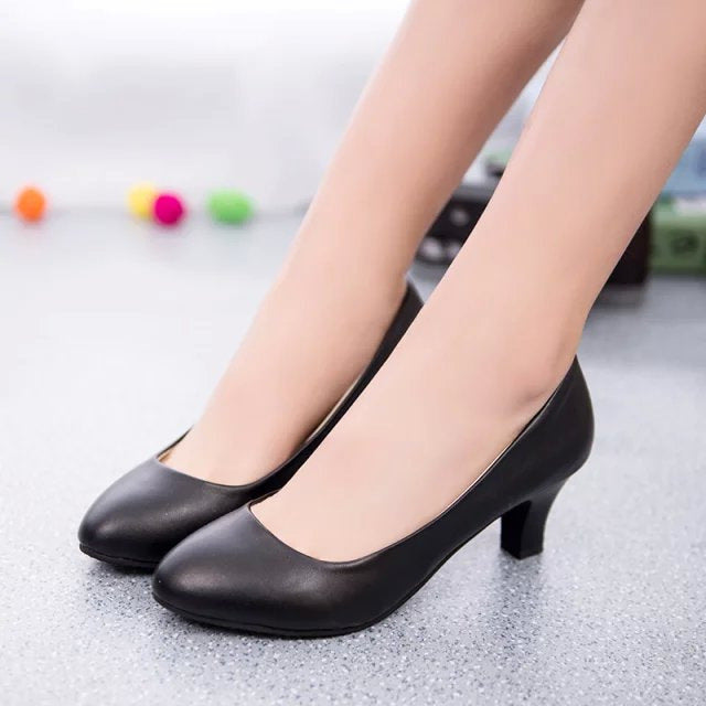 Ladies Elegant Pumps with Comfortable Block Heel and Stylish Design Lune London