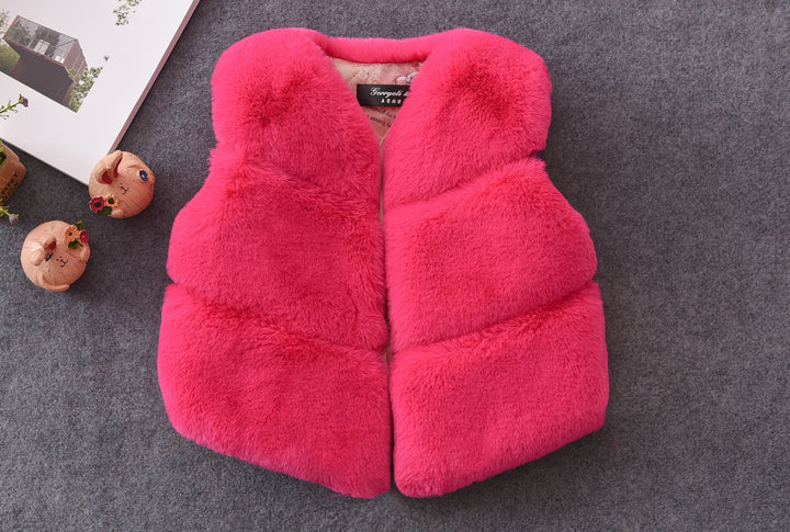 Ladies Cozy Faux Fur Jacket with High Collar Lune London