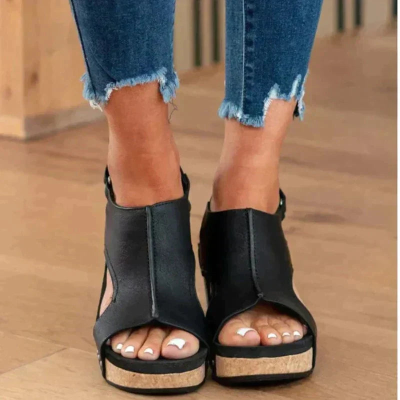 Lune London | Orthopedic sandals for extra support